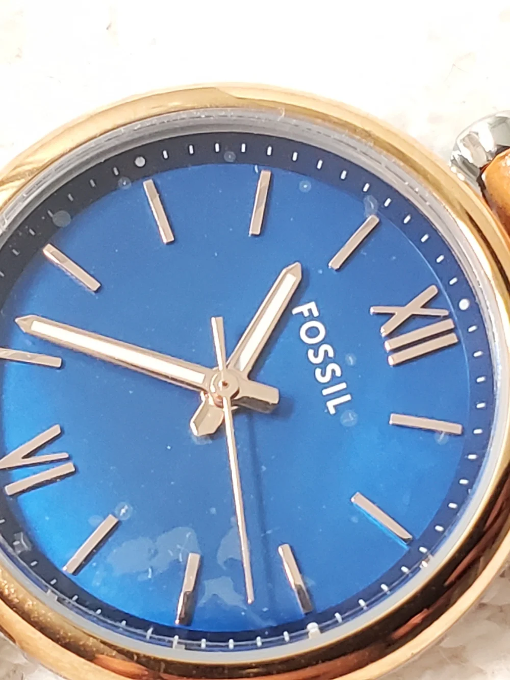 Fossil Carlie Women's Quartz Watch Blue Dial Mini Leather Gold Tone Bezel NEW